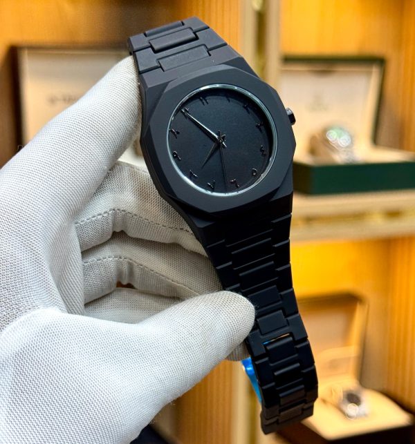 Full Black Aura Quartz Watch – Premium Analog Watch for Men & Boys - SS Smart Store